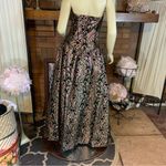 VINTAGE 1980'S VICTOR COSTA PINK, BLACK & GOLD METALLIC PRINT DRESS W/SHAWL (8) Pink Photo 3