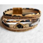 Source Unknown Fashion Faux Fur/Leather Animal Print Layered Gold Tone Magnet Clasp Bracelet Photo 1