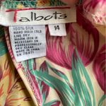 Talbots 100% Silk VTG  High Waist Mom Shorts Flowy Photo 3