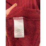 Curvy Sense maroon Ribbed V Photo 2