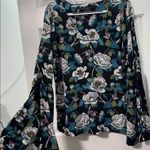 Thalia Sodi  Black Floral Blouse Photo 6