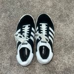 Adidas Campus Sneakers Photo 1