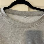 Amazon Women’s hockey graphic long sleeve top Photo 2