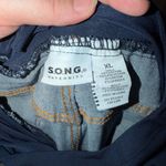 MATERNITY High Photo 2