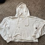 American Eagle White Cropped sweatshirt Photo 0
