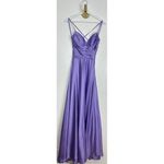 La Femme  Sleeveless Satin Gown in Lavender Size US 2 Photo 2