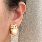 Nina Vintage Ricci Pearl Bow Clip On Gold tone Earrings Photo 1