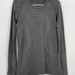Lululemon  swiftly gray long‎ sleeve 6 floral Photo 0