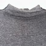 Mystree  Stylish Two-Tone Sweater Women’s Medium Photo 1
