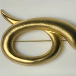 Vintage 80s P.E.P. Erwin Pearl Matte Gold Swirl Brooch – 3” Photo 4