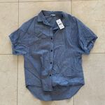 Splendid NWT $98 Denim Like Collared Shirt Sz S Photo 0