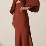 Shona joy Luxe Twist Front Balloon Sleeve Midi Dress in Sangria Photo 2