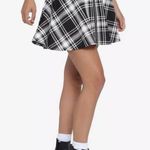 Hot Topic  Black & White Plaid O-Ring Skater Skirt size small Photo 0
