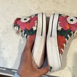 Converse CTAS LIFT HI STRAWBERRY JAM WHITE BLACK platform tropical print size 8 Photo 10
