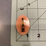 Lightweight Plastic Pink & White Cameo Brooch Pin Photo 5