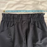 Athleta  Skyline Black Paper Bag Pull On Pants High Waist Tapered Leg Size 4 Photo 11