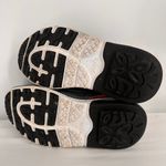 GDEFY Women's Gravity Defyer Mighty Walk Athletic Shoes Size 9 Gray Photo 7