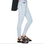 frame denim Frame Le Skinny De Jeanne Crop 26 Light Denim Jeans Photo 5