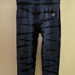 Active USA Women’s Shoactive Athletic Capri Leggings S Small Blue Black Print Waist 24” Photo 0