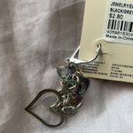 Forever 21 F21 heart earrings Photo 3