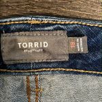 Torrid Feel the Fit High Rise Distressed Long Women’s Plus Jean Shorts 18 NWT Photo 5