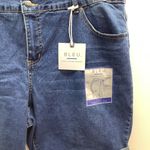 Bleu Denim Size 22W Women's Denim Shorts. New With Tags. Blue Photo 2