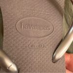 Havaianas  Dusty Lilac Thong Flip Flops. Size 41-42. US 9/10. Photo 2