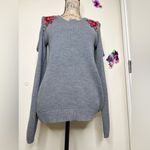 Alya Gray Cold Shoulder Sweater with Rose Embroidered Flowers Size Large Photo 2