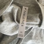 Fabletics Cute and Simple Womens Light Grey  Short Sleeve Top Photo 3