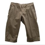 IZOD , women’s stretch Capris, tan, sz 8 Photo 0