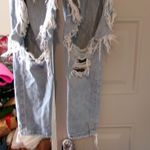 American Eagle  Outfitters mom jean ripped distressed denim in light wash blue size 2. Photo 3