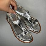 Michael Pasinkoff Silver Snake Print Leather Flat Sandals Made in Italy Size 36 Photo 0
