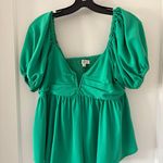 Ivy & Leo Green  Top Photo 0