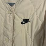 Nike jacket Photo 2