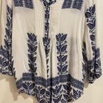 Pale Sky White Amely Split Neck Blouse Sz M Size M Photo 3