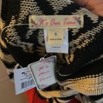 BNWT striped/tribal print knit vest with fringe detail size small Photo 4