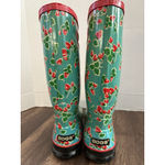 Bogs Rain boots Fruit Strawberry Farmhouse Cottagecore Women’s 7 EUR 38 EUC Blue Photo 4