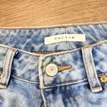 PacSun  Women's Denim Mom Shorts 23 Blue  Photo 2