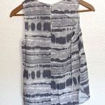 Everly by Francescas Gray And White Zip Up Tank Photo 6