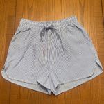 Edikted Mid-Rise Elastic Drawstring Waist Pinstripe Shorts Size XS Blue & White Photo 6