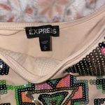 EXPRESS Top Photo 1