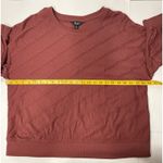 Vera Wang Simply Vera Top Women's Size XL Velvet Mauve Textured Career Sweatshirt Comfort Photo 6