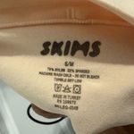 SKIMS maternity sculpting leggings Photo 2