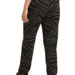 UGG New  Daniella Sweatpants Zebra Grey Black Size 1X New w/Tag Retail $98 Photo 2
