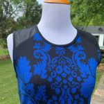 Karen Kane 🏷️ Royal Blue Black Patterned Dress Small S Faux Leather Floral Photo 3