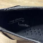 Easy Street Comfort Wave Black Leather Pumps Heels Women's Size 7WW Wide Photo 7