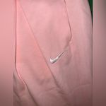 Nike NWT Light Pink Loose Fit Mid Rise Cropped Sweat Pants size Medium Photo 3