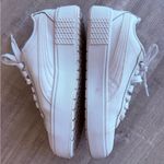 Puma  Women’s Sz 7 White Platform Sneakers Shoes Lace Up Photo 3