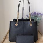 Michael Kors Set Photo 1