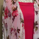 Westport 💛 NWT hot pink shirt and matching floral cardigan Photo 6
